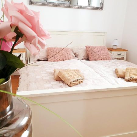 D&M Apartment Sibenik - An Apartment In The Heart Of The Old Town Exterior photo